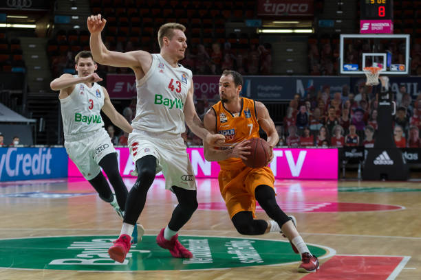 球员来说 球员来说